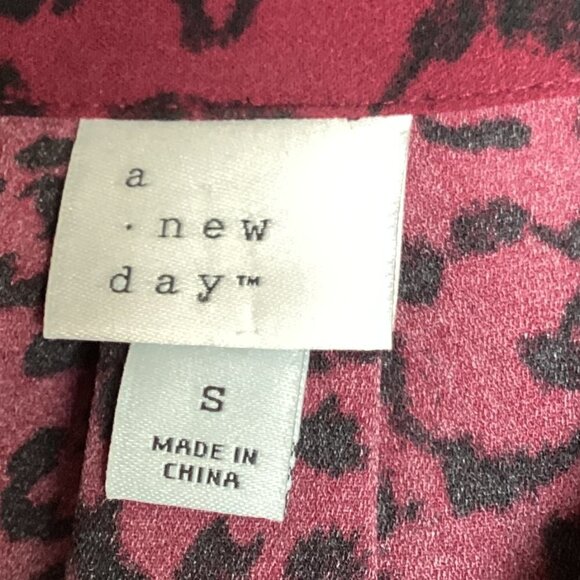 A New Day Shirt Dress S Burgundy & Black Leopard Print #29W - Picture 7 of 8